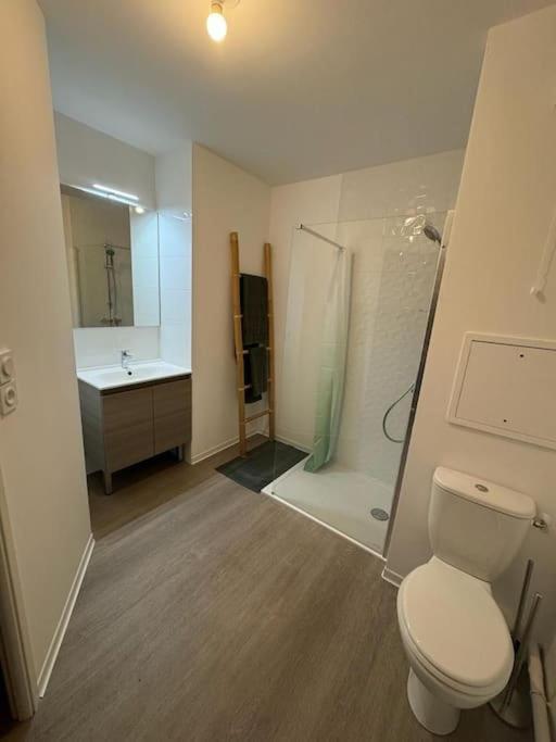 נואזי-לה-סק Appartement, Terrasse, Jardin, Parking Au Bord De Paris מראה חיצוני תמונה